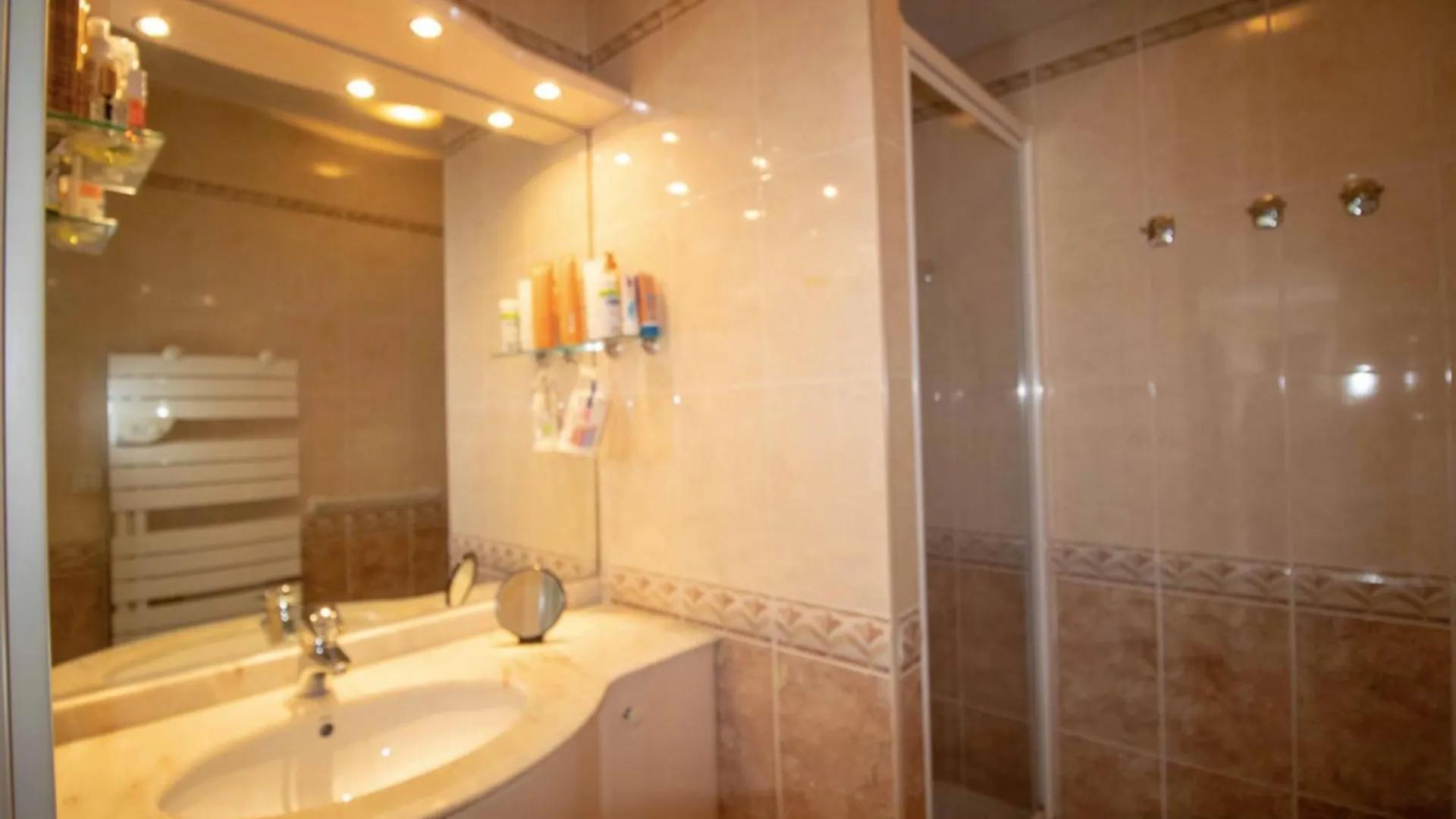 Bright Cocoon With Terrace And Sea View Apartment Saint-Raphael  0*, Saint-Raphael (Var)